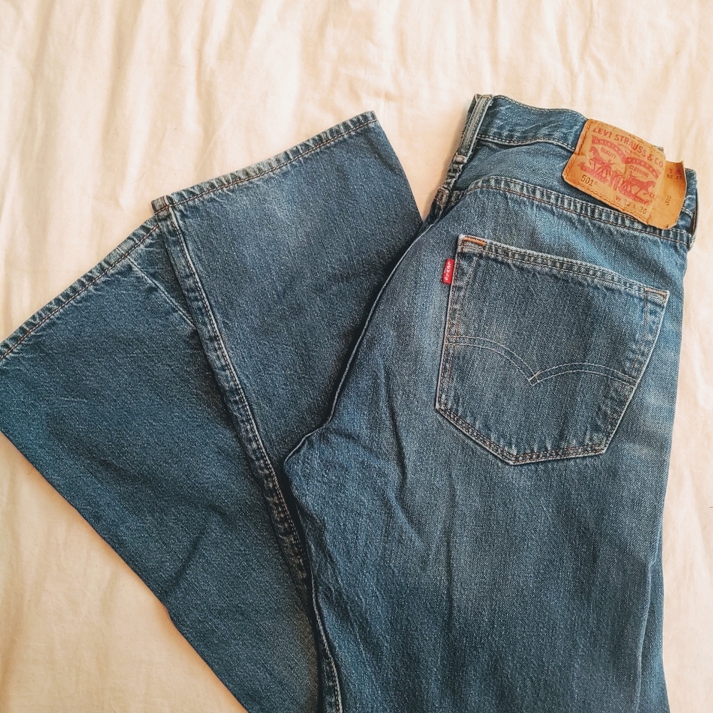 Levi 501 button fly jeans